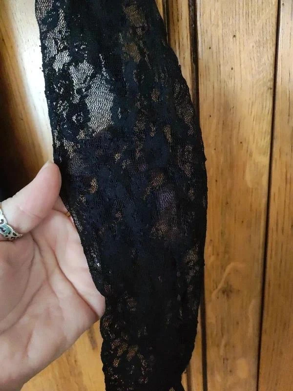 Top met mouwen en hals met kant – photo 5